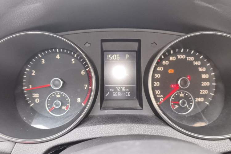 Used Volkswagen Golf 2011 1.6L Automatic Comfort Model Instrument Cluster