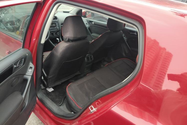Used Volkswagen Golf 2011 1.4 TSI Automatic Comfort Model Left Rear Seat