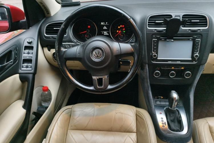 Used Volkswagen Golf 2011 1.4 TSI Automatic Comfort Model Steering Wheel