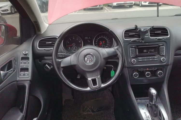 Used Volkswagen Golf 2011 1.4 TSI Automatic Comfort Model Steering Wheel