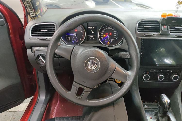 Used Volkswagen Golf 2011 1.4 TSI Automatic Comfort Model Steering Wheel