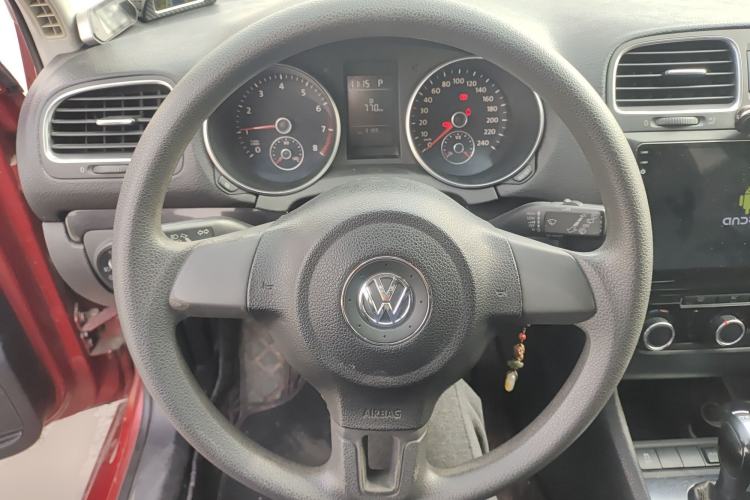 Used Volkswagen Golf 2011 1.6L Automatic Comfort Model Steering Wheel