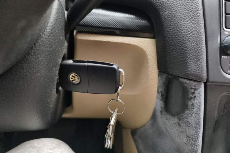 Used Volkswagen Golf 2011 1.4 TSI Automatic Comfort Model Vehicle Key
