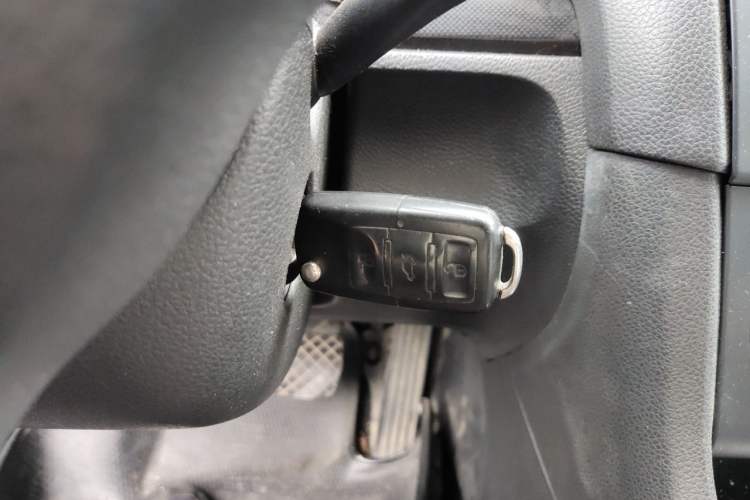 Used Volkswagen Golf 2011 1.4 TSI Automatic Comfort Model Vehicle Key