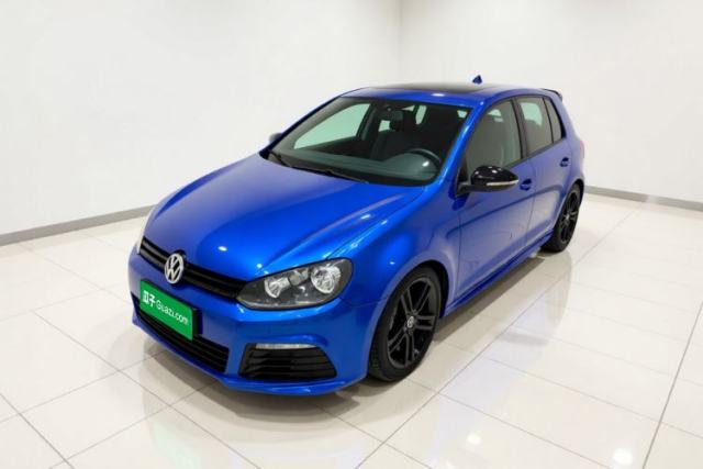 Volkswagen Golf 2011 1.6 Manual Fashion Edition مستعملة