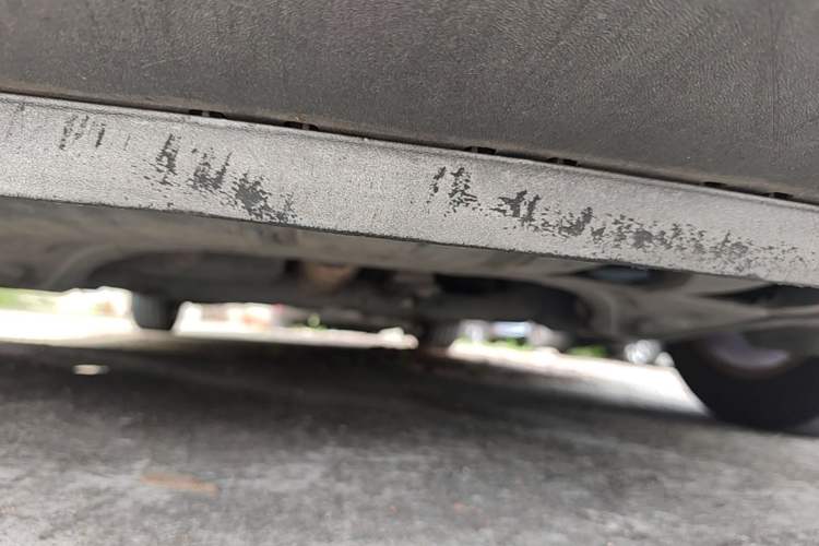 Used Volkswagen Golf 2011 1.6 Manual Comfort Model Chassis Front