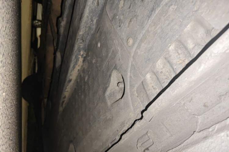 Used Volkswagen Golf 2011 1.6L Automatic Comfort Model Chassis Front Left
