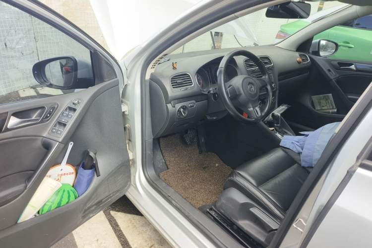 Used Volkswagen Golf 2011 1.4 TSI Automatic Comfort Model Driver Seat