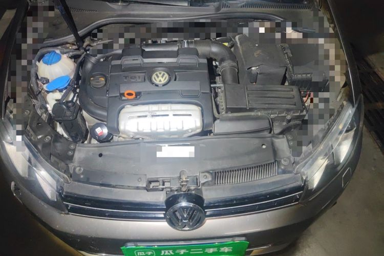 Used Volkswagen Golf 2011 1.4 TSI Luxury Touring Edition Engine Bay