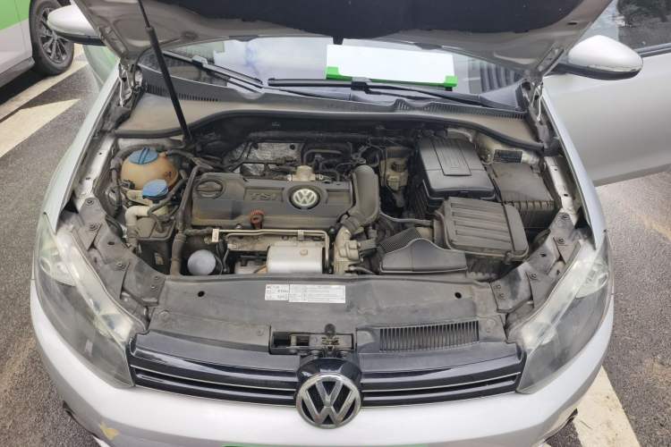 Used Volkswagen Golf 2011 1.4 TSI Automatic Comfort Model Engine Bay