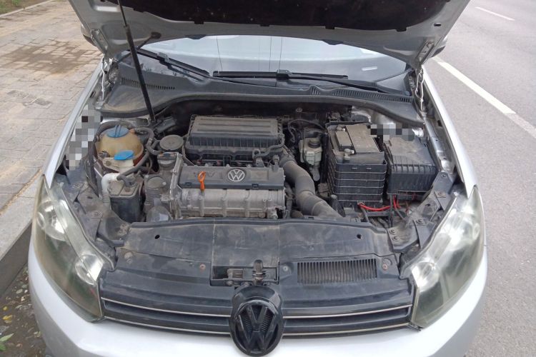 Used Volkswagen Golf 2011 1.6L Automatic Comfort Model Engine Bay