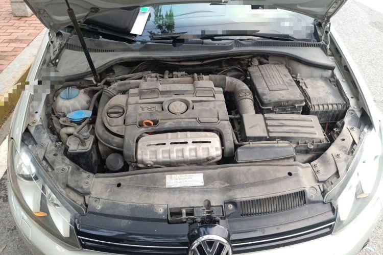 Used Volkswagen Golf 2011 1.4 TSI Luxury Touring Edition Engine Bay