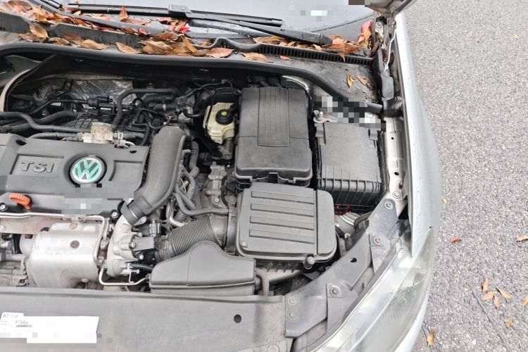 Used Volkswagen Golf 2011 1.4 TSI Automatic Comfort Model Engine Bay Left