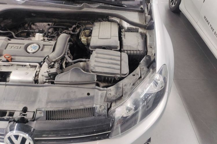 Used Volkswagen Golf 2011 1.4 TSI Automatic Comfort Model Engine Bay Left