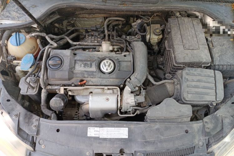 Used Volkswagen Golf 2011 1.4 TSI Automatic Comfort Model Engine Bay