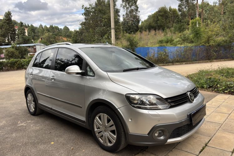 Used Volkswagen Golf 2011 1.4TSI Cross Golf Exterior 2