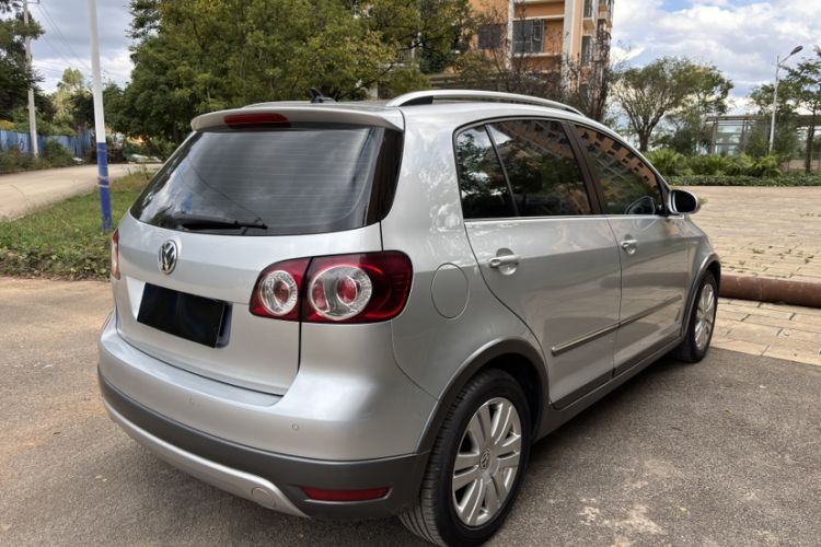 Used Volkswagen Golf 2011 1.4TSI Cross Golf Exterior 3