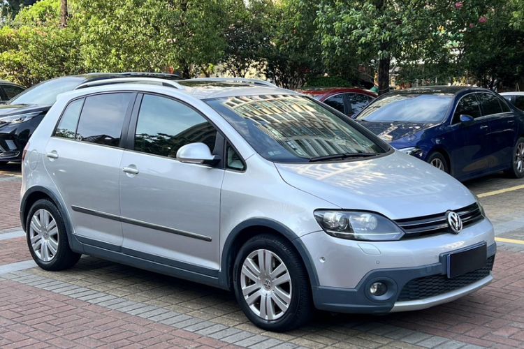 Used Volkswagen Golf 2011 1.4TSI Cross Golf Exterior 5