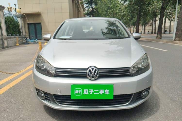 Used Volkswagen Golf 2011 1.6L Automatic Comfort Model Front