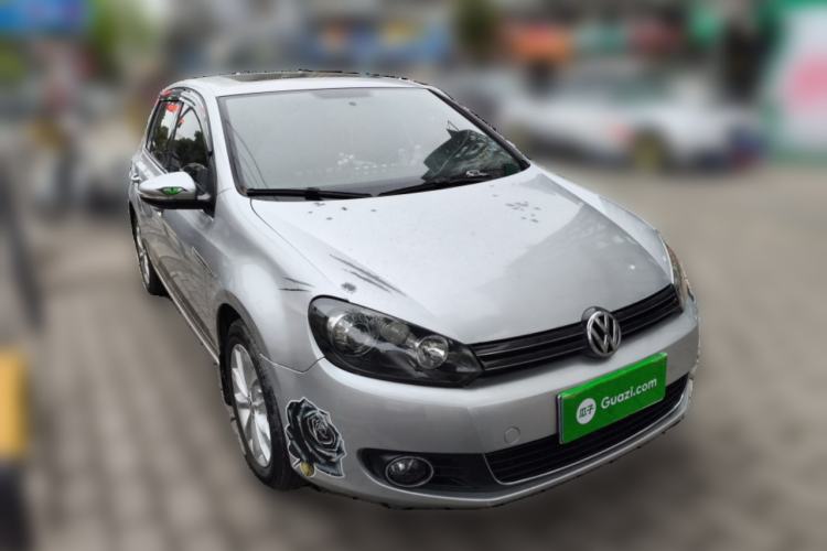 Used Volkswagen Golf 2011 1.6 Manual Comfort Model Front Right 45 Deg