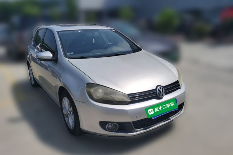 Used Volkswagen Golf 2011 1.6L Automatic Comfort Model Front Right 45 Deg