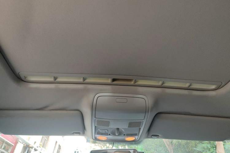 Used Volkswagen Golf 2011 1.4 TSI Automatic Comfort Model Headliner