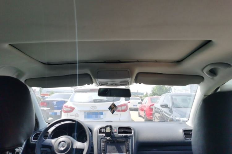 Used Volkswagen Golf 2011 1.6L Automatic Comfort Model Headliner