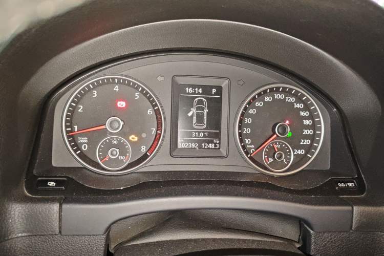 Used Volkswagen Golf 2011 1.4TSI Cross Golf Instrument Cluster