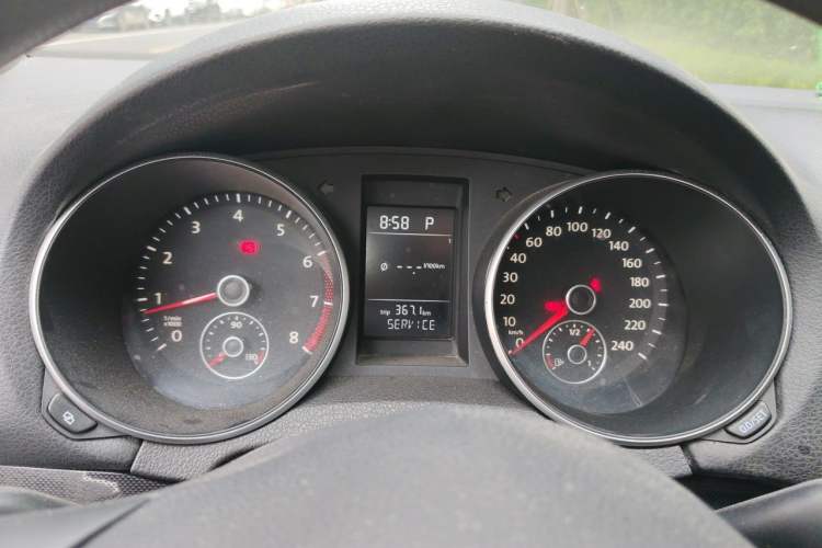 Used Volkswagen Golf 2011 1.4 TSI Automatic Comfort Model Instrument Cluster
