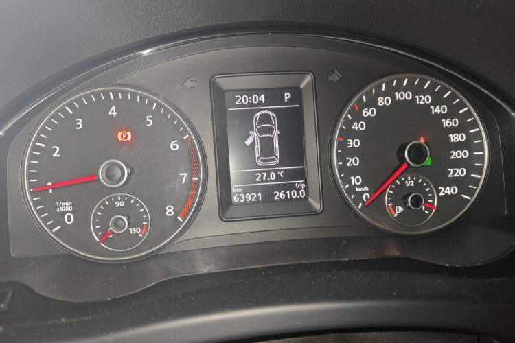 Used Volkswagen Golf 2011 1.4TSI Cross Golf Instrument Cluster