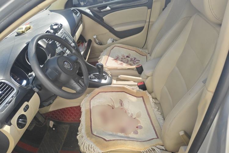 Used Volkswagen Golf 2011 1.6L Automatic Comfort Model Left Front Seat