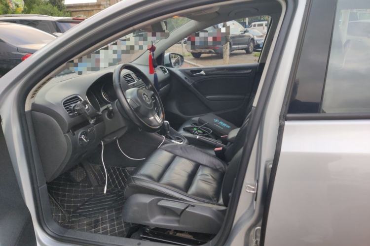 Used Volkswagen Golf 2011 1.4 TSI Automatic Comfort Model Left Front Seat