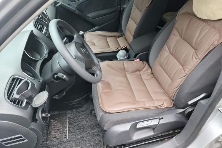 Used Volkswagen Golf 2011 1.4 TSI Automatic Comfort Model Left Front Seat
