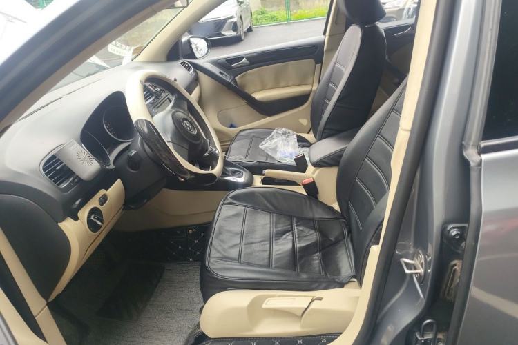 Used Volkswagen Golf 2011 1.6L Automatic Comfort Model Left Front Seat