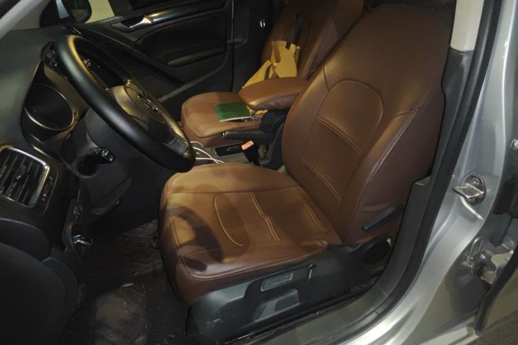 Used Volkswagen Golf 2011 1.6L Automatic Comfort Model Left Front Seat