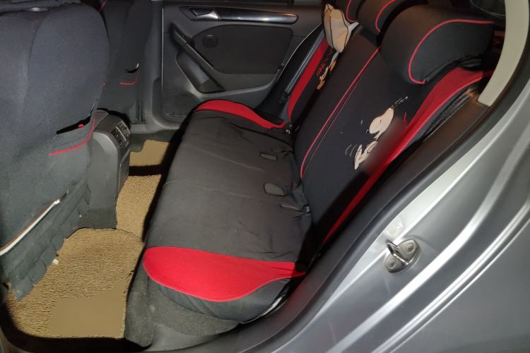 Used Volkswagen Golf 2011 1.6L Automatic Comfort Model Left Rear Seat