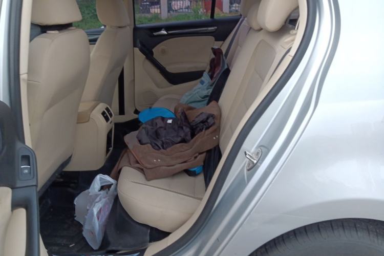 Used Volkswagen Golf 2011 1.6L Automatic Comfort Model Left Rear Seat