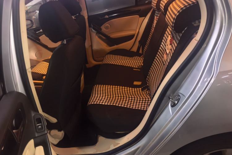 Used Volkswagen Golf 2011 1.4 TSI Automatic Comfort Model Left Rear Seat