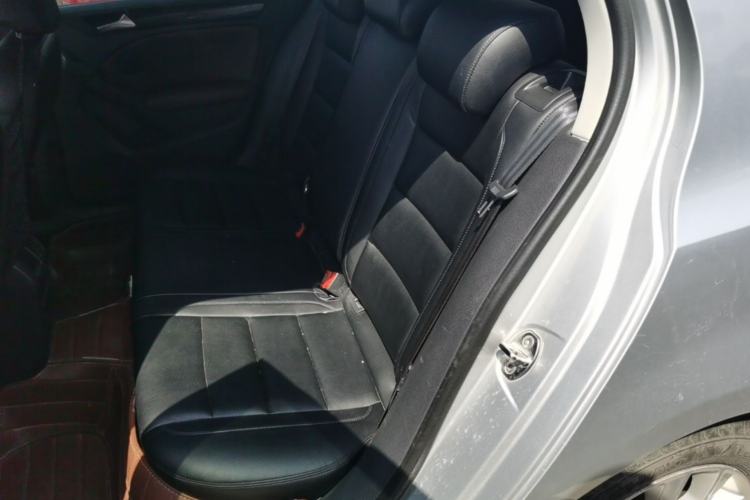 Used Volkswagen Golf 2011 1.6L Automatic Comfort Model Left Rear Seat