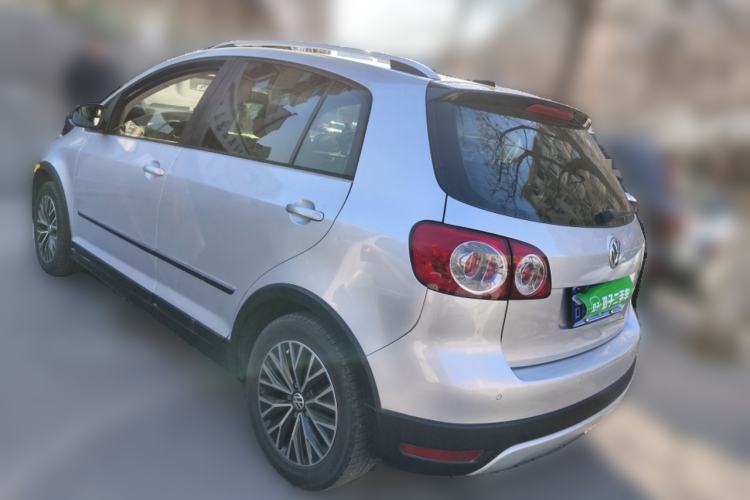 Used Volkswagen Golf 2011 1.4TSI Cross Golf Rear Left 45 Deg
