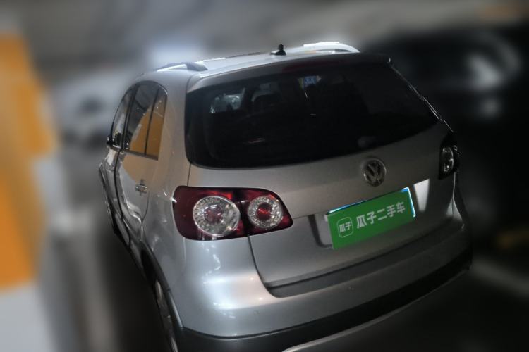 Used Volkswagen Golf 2011 1.4TSI Cross Golf Rear Left 45 Deg
