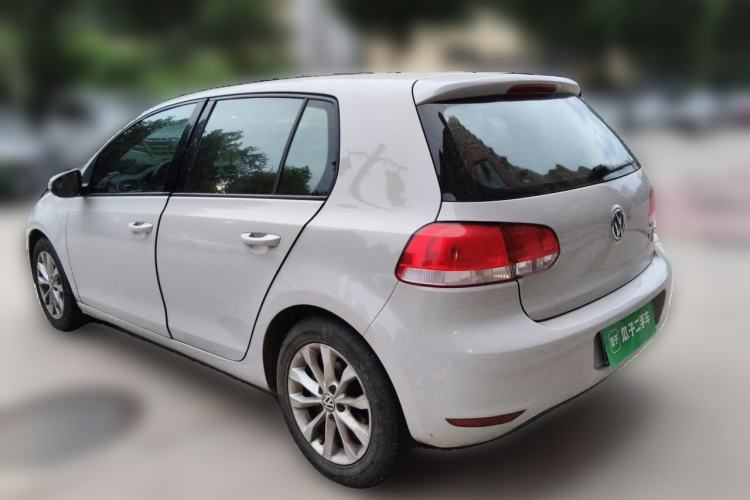 Used Volkswagen Golf 2011 1.6L Automatic Comfort Model Rear Left 45 Deg