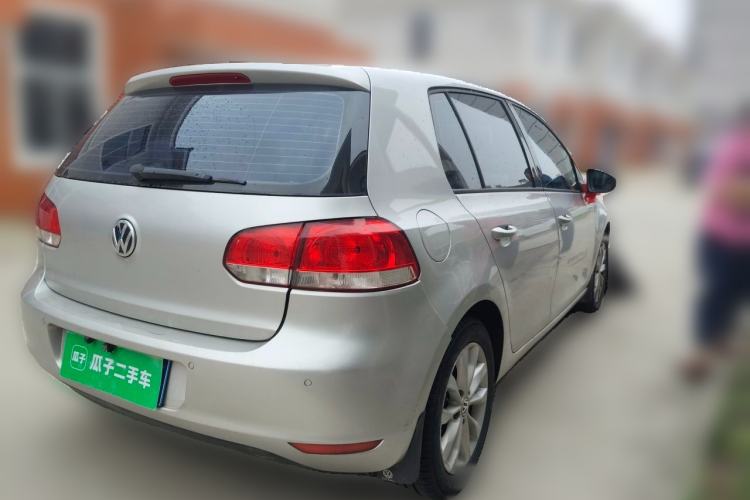 Used Volkswagen Golf 2011 1.6L Automatic Comfort Model Rear Right 45 Deg