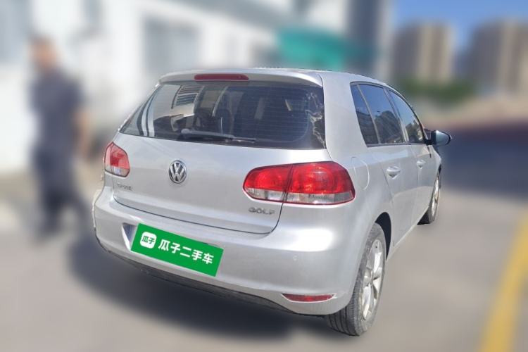 Used Volkswagen Golf 2011 1.6L Automatic Comfort Model Rear Right 45 Deg