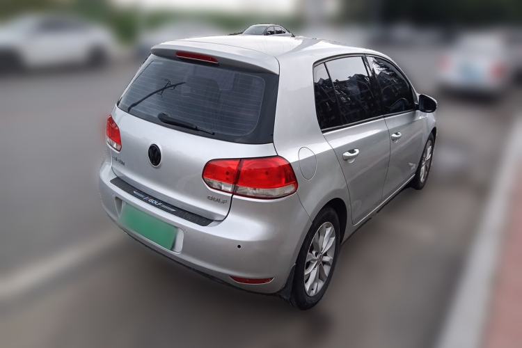 Used Volkswagen Golf 2011 1.6L Automatic Comfort Model Rear Right 45 Deg