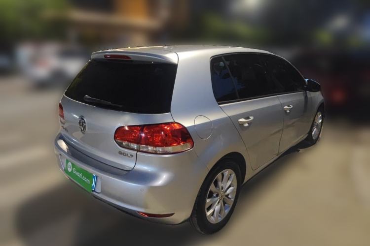 Used Volkswagen Golf 2011 1.6L Automatic Comfort Model Rear Right 45 Deg