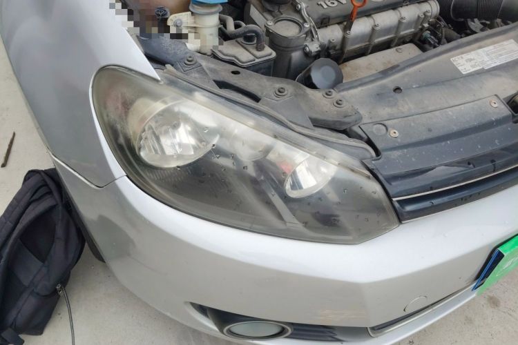 Used Volkswagen Golf 2011 1.6L Automatic Comfort Model Right Front Headlight