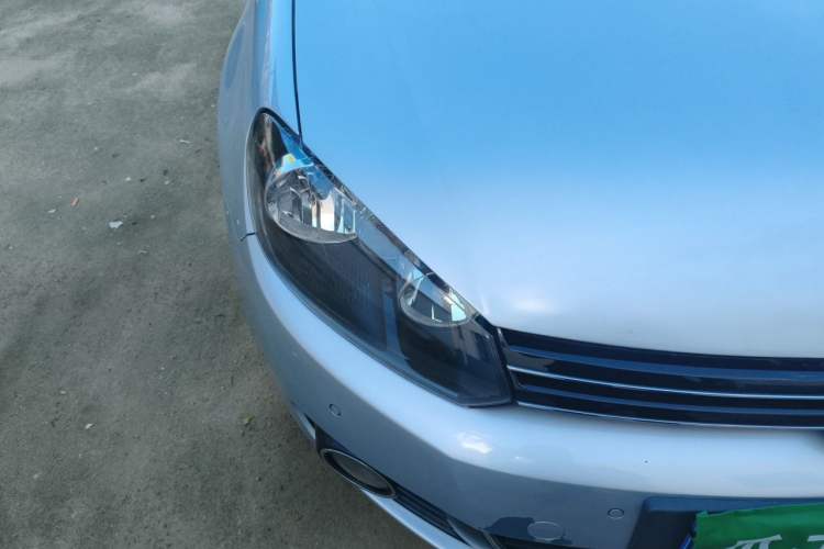Used Volkswagen Golf 2011 1.4 TSI Comfort Travel Edition Right Front Headlight