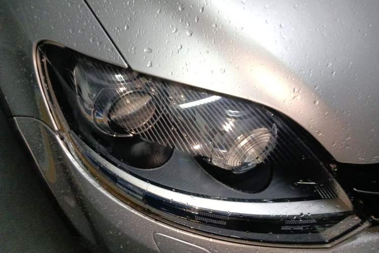 Used Volkswagen Golf 2011 1.4TSI Cross Golf Right Front Headlight