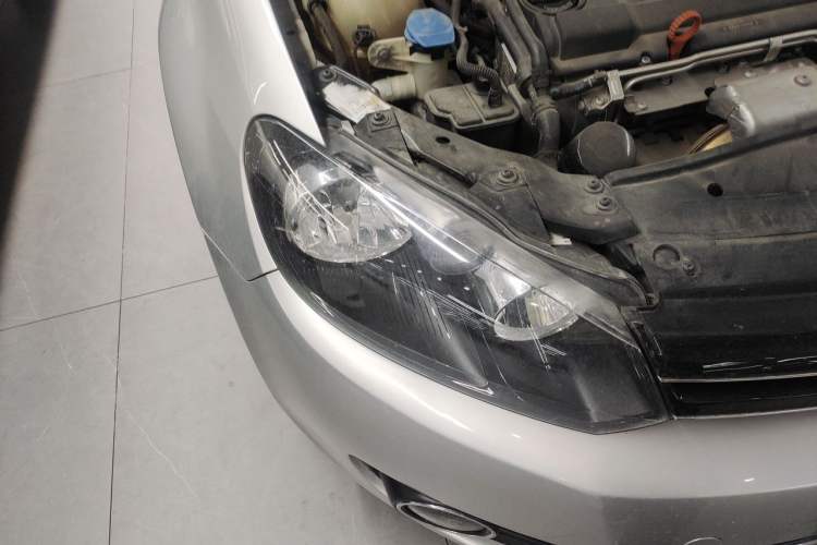 Used Volkswagen Golf 2011 1.4 TSI Automatic Comfort Model Right Front Headlight